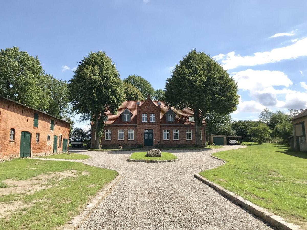 Apartment With Garden In Luebberstorf Lubberstorf Eksteriør billede